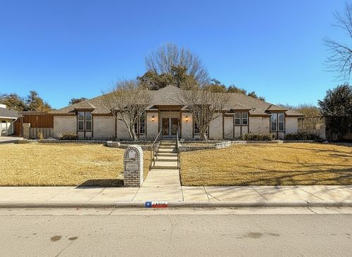 14908 Woodbriar Drive, Dallas, TX, 75248 | Card Image