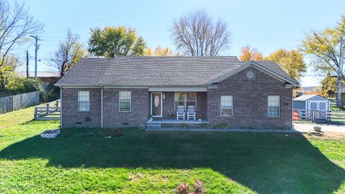 121 Shawnee Dr, Paint Lick, KY, 40461-9757 | Card Image