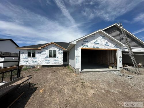 574 S Cutler Ave, Sugar City, ID, 83448-1167 | Card Image