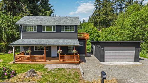 204 Conger Rd, Castle Rock, WA, 98611-9061 | Card Image