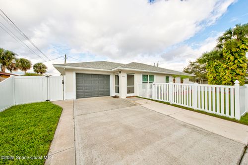 803 Johnson St, Cocoa, FL, 32922-7419 | Card Image