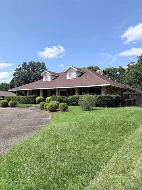 1311 Tara Blvd, Baton Rouge, LA, 70806-8531 | Card Image