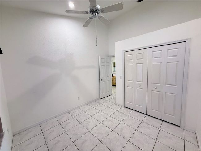 51 Joy Haven Dr, House other with 3 bedrooms, 2 bathrooms and null parking in SEBASTIAN FL | Image 24