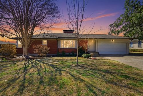 543 Aqua Drive, Dallas, TX, 75218 | Card Image