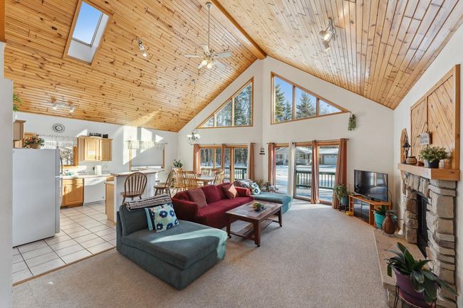 180 Cliffside Dr, House other with 3 bedrooms, 2 bathrooms and null parking in Wisconsin Dells WI | Image 4