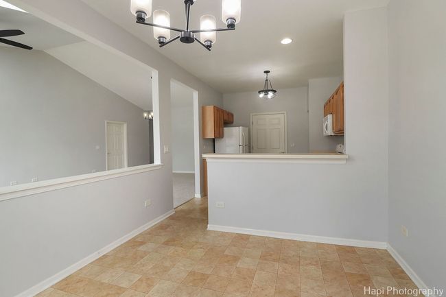 2 - 2265 Meadowcroft Ln, Townhouse with 2 bedrooms, 1 bathrooms and 2 parking in Grayslake IL | Image 14