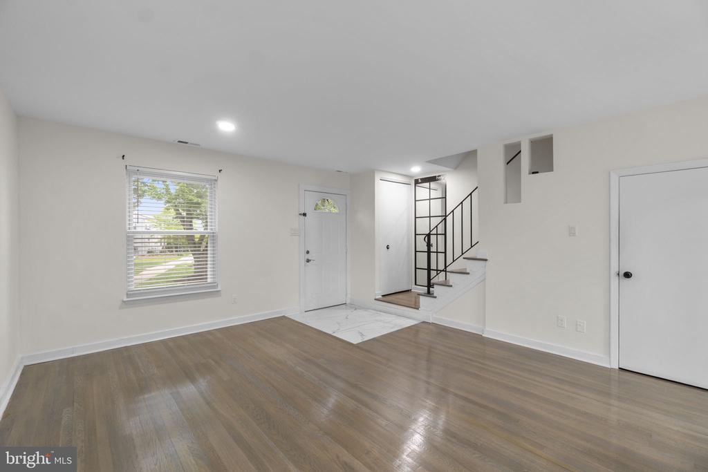 Residential Lease in FREDERICK 5