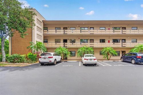 311-5975 Terrace Park Dr N, ST PETERSBURG, FL, 33709-1116 | Card Image