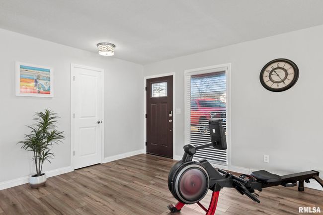 9 Timbercrest Dr, House other with 3 bedrooms, 2 bathrooms and null parking in Sherman IL | Image 5