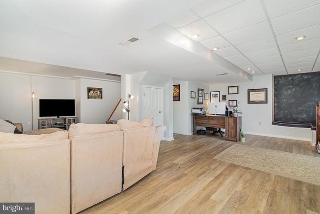 920 Valley Rd, House other with 4 bedrooms, 4 bathrooms and null parking in ENOLA PA | Image 27