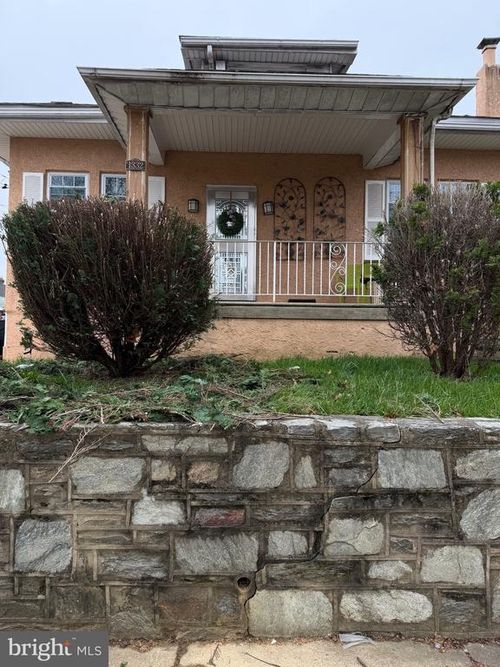 1332 Disston St, PHILADELPHIA, PA, 19111-4502 | Card Image