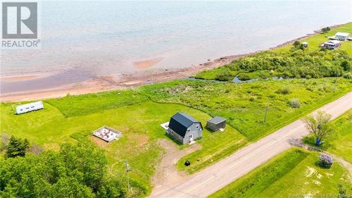 20 Rte 960, Cape Tormentine, NB, E4M0C5 | Card Image