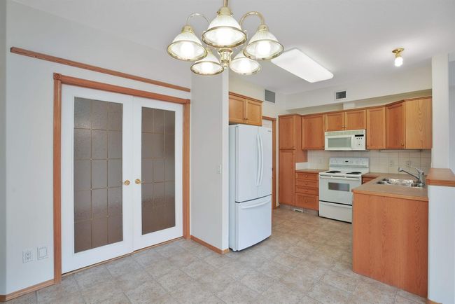 212 - 5300 48 St, Condo with 1 bedrooms, 2 bathrooms and 1 parking in Red Deer AB | Image 6