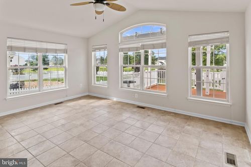 5408 Joshua Tree Cir, FREDERICKSBURG, VA, 22407-9342 | Card Image