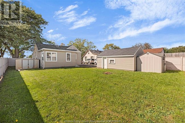 2968 Langlois Ave, House other with 3 bedrooms, 1 bathrooms and null parking in Windsor ON | Image 23