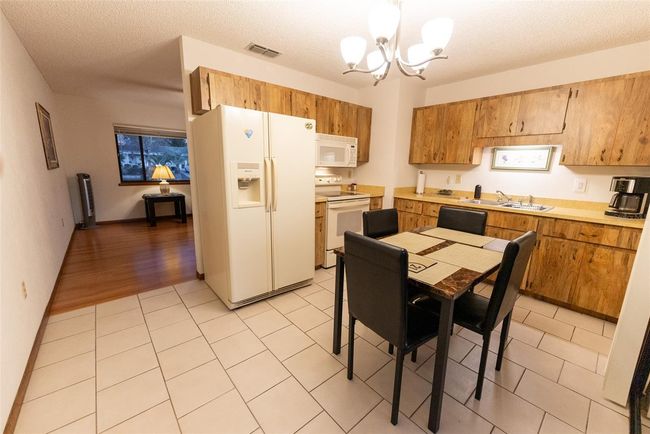 10498 Sw 99 Th Ave, House other with 2 bedrooms, 1 bathrooms and null parking in OCALA FL | Image 8