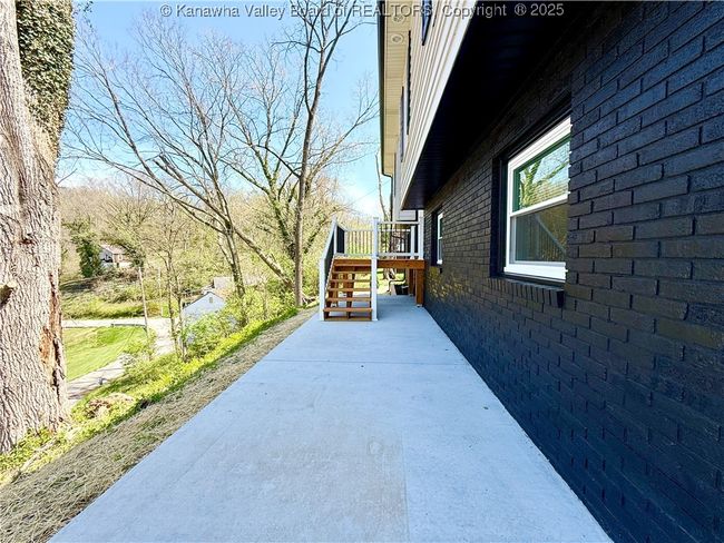 219 Westmoreland Dr, House other with 4 bedrooms, 3 bathrooms and null parking in Dunbar WV | Image 33