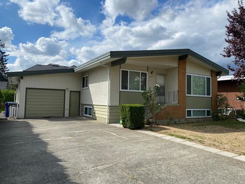 2627 Countess St, Abbotsford, BC, V2T2V8 | Card Image