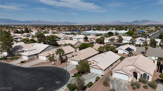 Birds eye view of property featuring a mountain view and a residential view | Image 38
