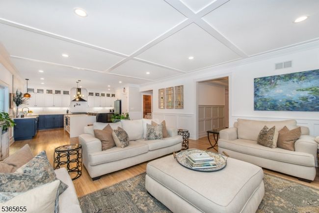 93 Morristown Rd, House other with 6 bedrooms, 4 bathrooms and null parking in Gillette NJ | Image 12