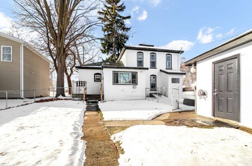 70372 N Main St, Richmond, MI, 48062-5722 | Card Image