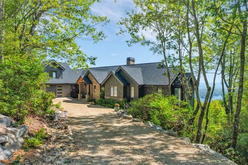 96 Moltz Ct, Lake Toxaway, NC, 28747-0110 | Card Image