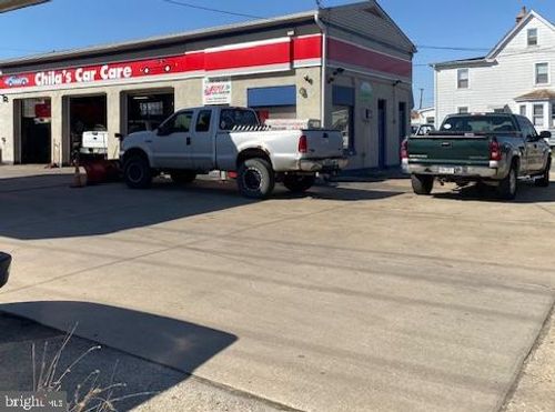 601 W Broad St, Gibbstown, NJ, 08027-1068 | Card Image