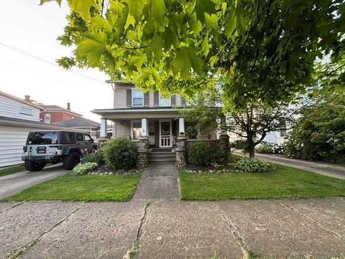 316 9th St, Franklin, PA, 16323-1147 | Card Image