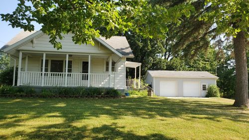 5869 S Mission Rd, Mount Pleasant, MI, 48858-9107 | Card Image