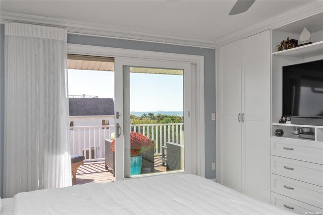 67 Matlock St, House other with 3 bedrooms, 3 bathrooms and null parking in Lido Beach NY | Image 18