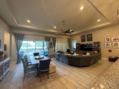 25863 Crossings Bluff Ln, SORRENTO, FL, 32776-9200 | Card Image