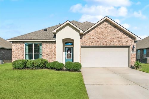 268 E Lake Dr, Slidell, LA, 70461-5642 | Card Image