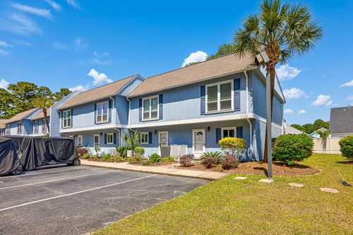 832-832 Villa Dr, North Myrtle Beach, SC, 29582-2555 | Card Image