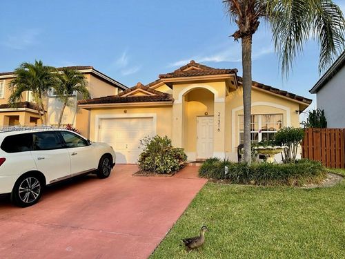 21316 Sw 87th Pl, Cutler Bay, FL, 33189-7334 | Card Image