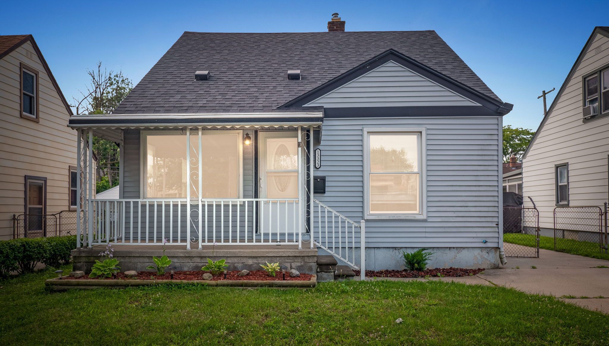 Walnut St, Southgate, MI 48195