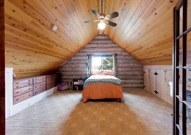 Upper bedroom #3 | Image 35
