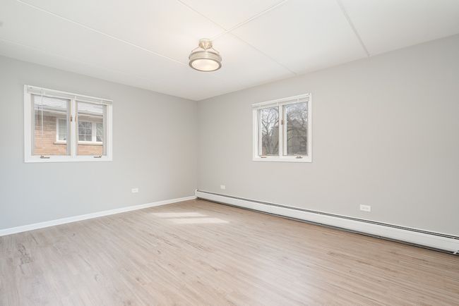 APT-2 - 21 S Waiola Ave, Condo with 2 bedrooms, 1 bathrooms and 1 parking in La Grange IL | Image 13