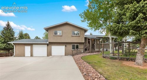 100 Chulita Senda, Woodland Park, CO, 80863-1065 | Card Image