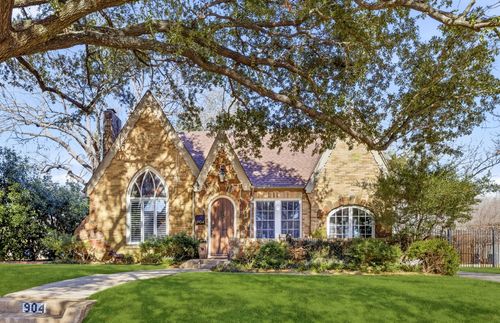 904 Clermont Ave, Dallas, TX, 75223-1216 | Card Image