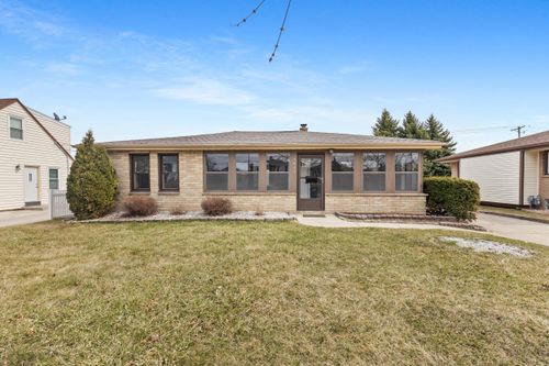 4842 S 26th St, Milwaukee, WI, 53221-2938 | Card Image