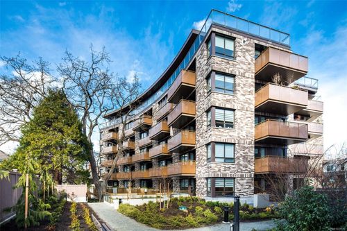305-1201 Fort St, Victoria, BC, V8V0G1 | Card Image