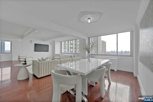 1600 Parker Ave, Fort Lee, NJ, 07024-7050 | Card Image
