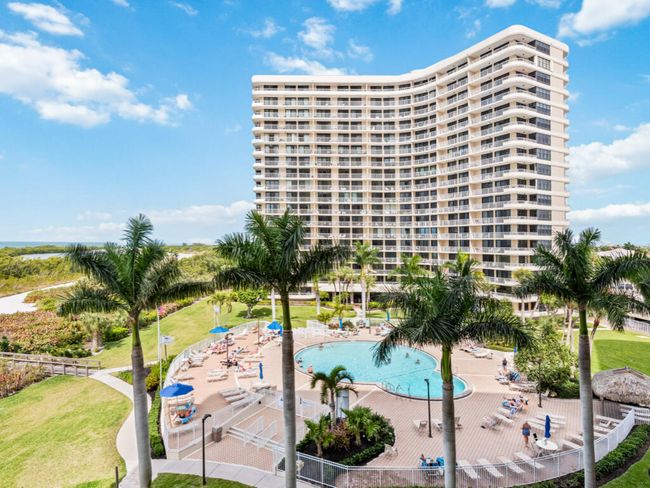 1109 - 380 Seaview Ct, Condo with 2 bedrooms, 2 bathrooms and null parking in MARCO ISLAND FL | Image 17