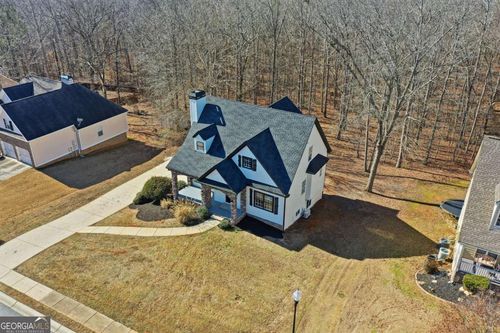 5975 Windsorcreek Dr, Douglasville, GA, 30135-5597 | Card Image