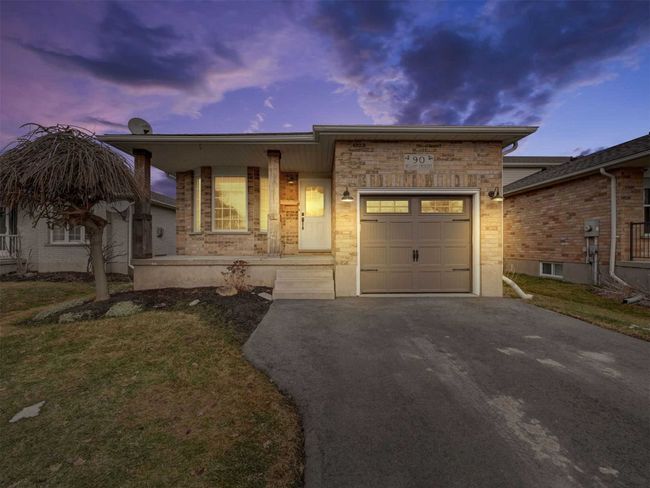 90 Bellamy Cres, House other with 3 bedrooms, 2 bathrooms and 3 parking in Fergus ON | Image 1