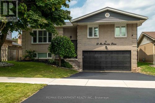 37 Mcmaster Drive, Haldimand, ON, N3W1H4 | Card Image