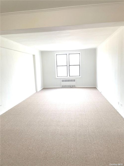 4d-88 182nd St, Hollis, NY, 11423 | Card Image