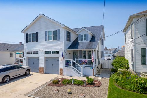 124-124 W Palm Rd, Wildwood Crest, NJ, 08260-1236 | Card Image