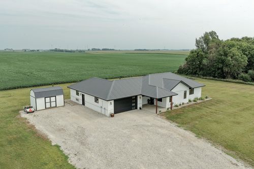 2950 160th., Spirit Lake, IA, 51360 | Card Image