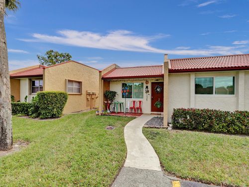 138 Lake Barbara Dr, West Palm Beach, FL, 33411-2445 | Card Image